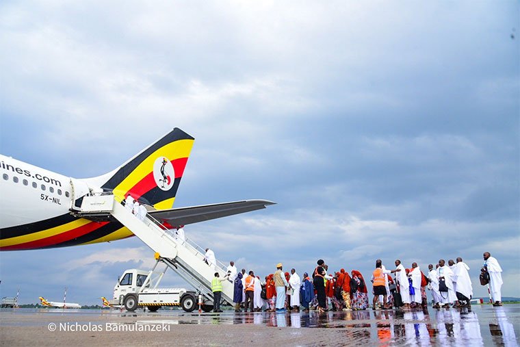 Muslims-board-Uganda-Airlines-plane-to-Mecca