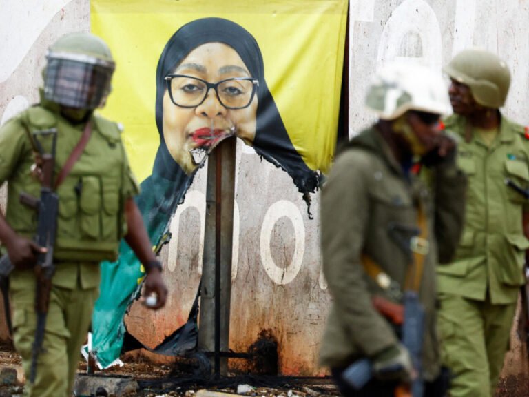 2025-10-30T182856Z-1706803245-RC2EMHAEPNFE-RTRMADP-3-TANZANIA-ELECTION