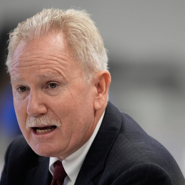 23HS-Milhoan-zvlb-mobileMasterAt3x