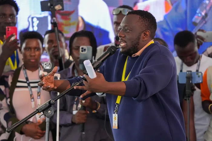 16277799-c270-425a-8e03-646b195506e9