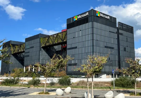 2022-12-27T094008Z_682145682_RC29EY9BZBWR_RTRMADP_3_ISRAEL-POLITICS-BUSINESS-1773224916