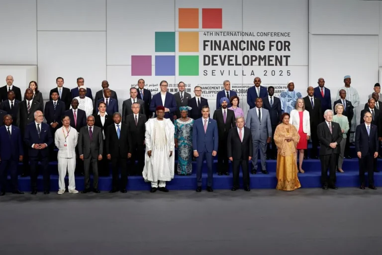 ee4f3c7b93e1b79e32636dfec41642eb5428b870933d001038151013f9856f8b