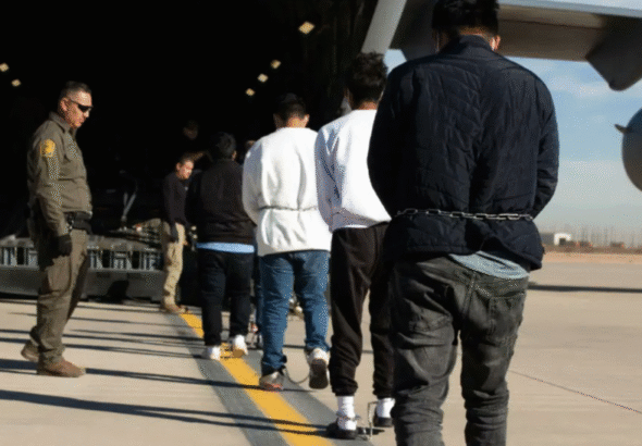 Deported-Migrants-872x547